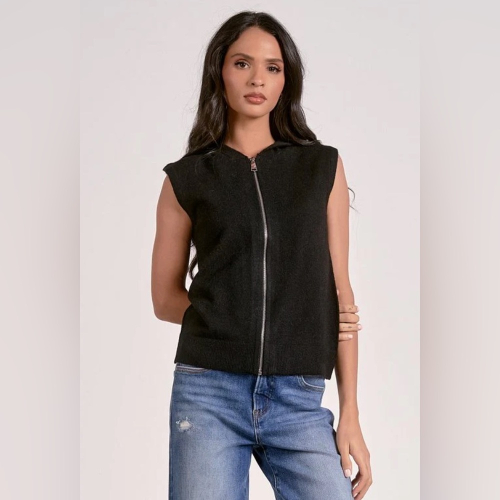 Elan Bridgette Sleeveless Hoodie-Black size Small